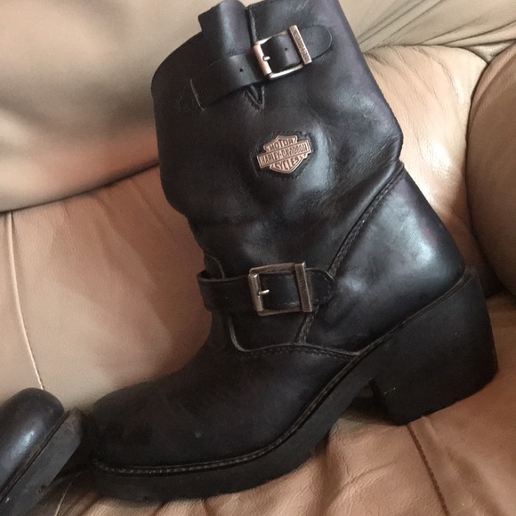 Womens Harley Davidson boots size 9 - Picture 3 of 8